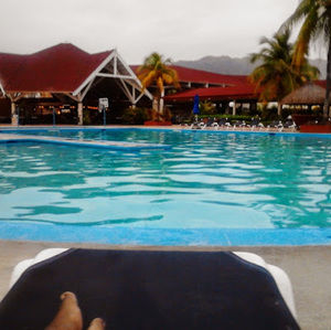 Meet your Posher, Belony